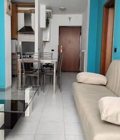 Lägenhet Casa Dei Gerani Valmadrera